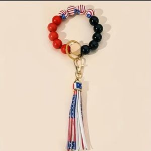Patriotic silicone bead bracelet keychain